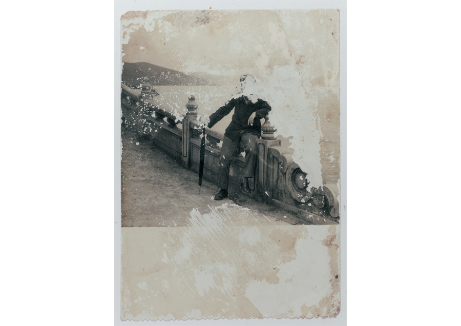 Burkhard Philipp von Harder | SUITCASE FROM SHANGHAI