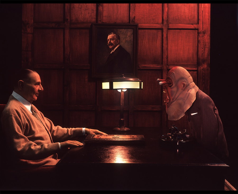 VATERBILDER | FATHERPICTURES - Part II - Der Vertrag / The contract- 2004 &copy;  Burkhard Philipp von Harder